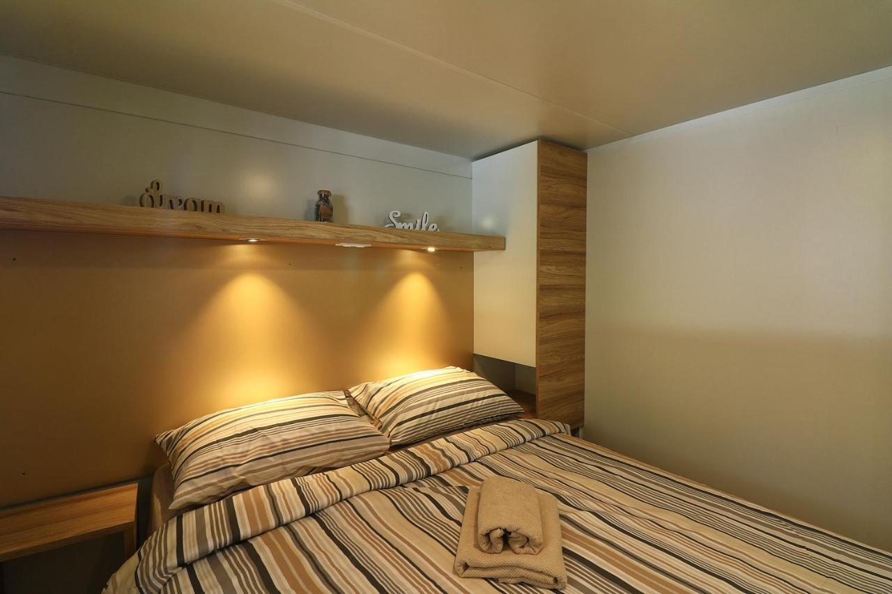 Mobil Homes Malufi 266 Jezera Zewnętrze zdjęcie